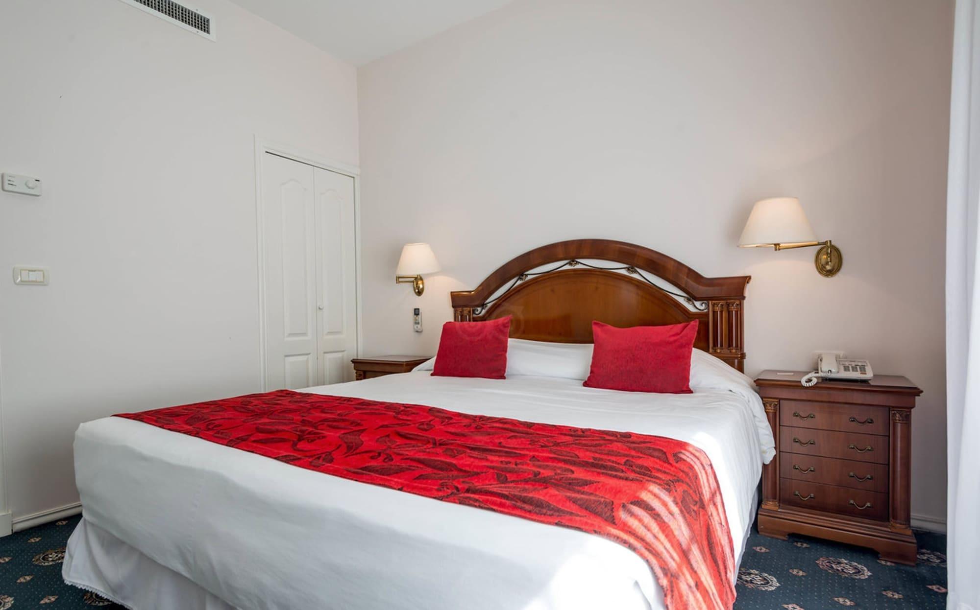 Parque Hotel Jean Clevers Punta del Este Esterno foto A guest room at the hotel