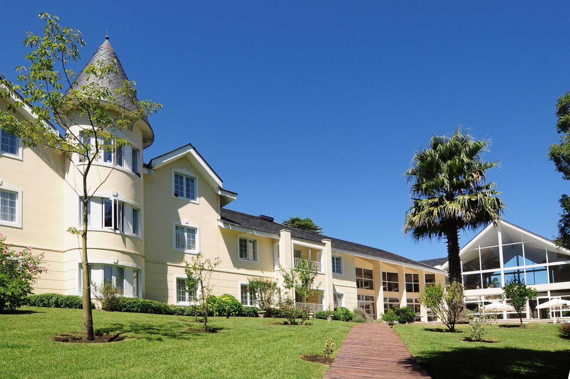 Parque Hotel Jean Clevers Punta del Este Esterno foto The main building of the school